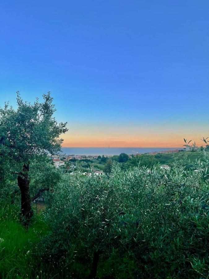 Peaceful Sea-View in A Formia Retreat - B&B Formia