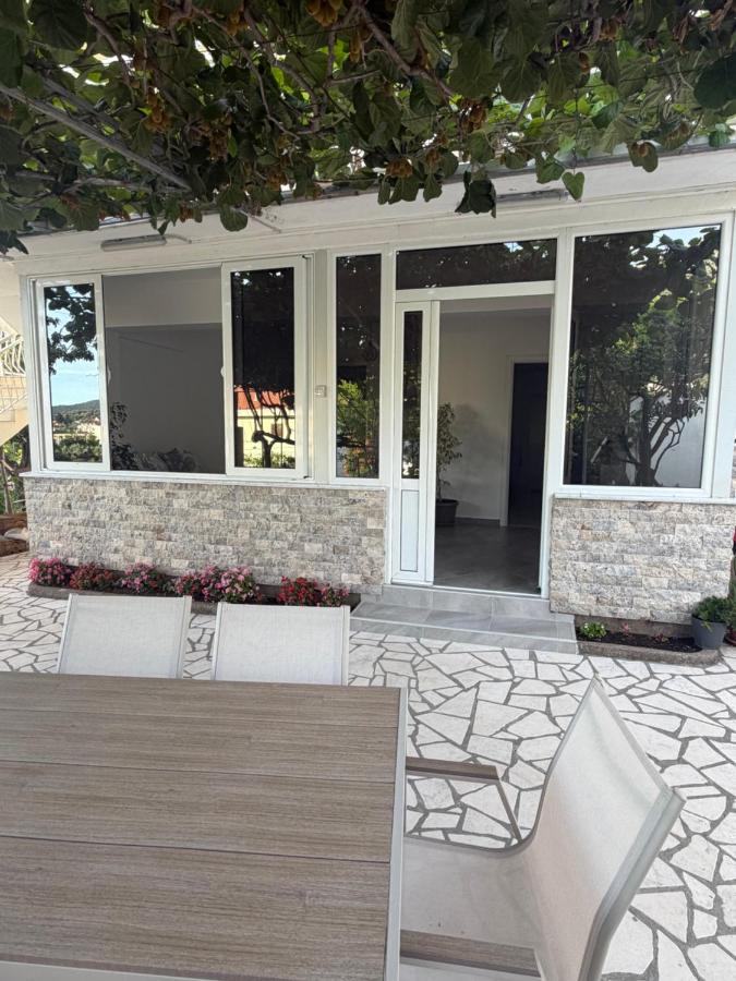 Fortress Apartment - Bed and Breakfast Bar