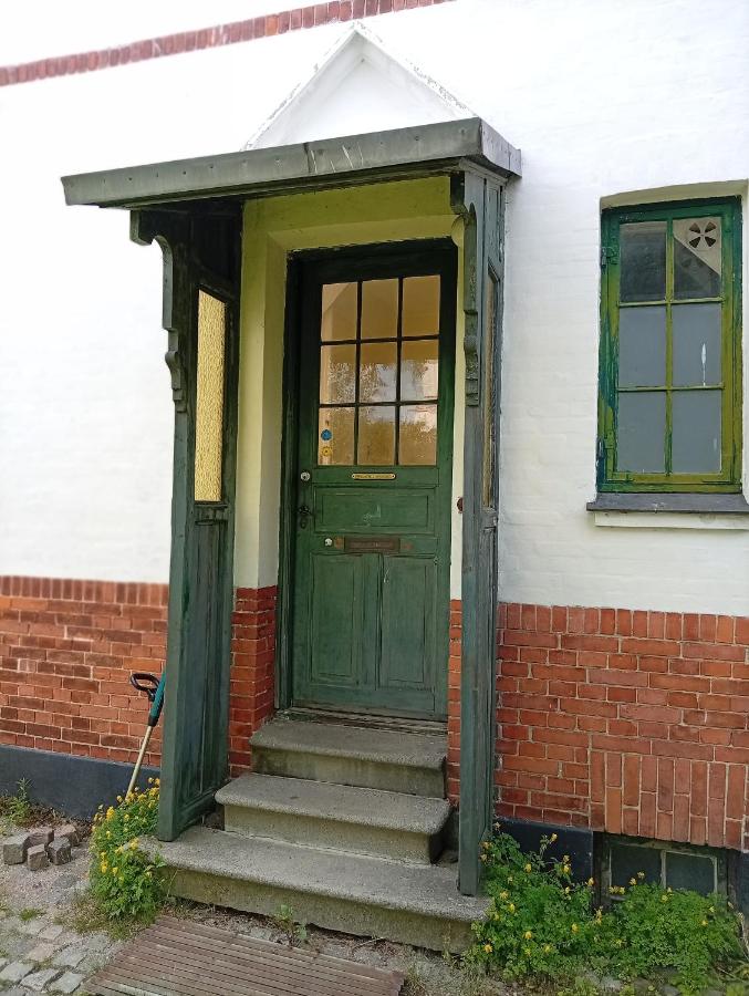 Stor lejlighed byggeforeningshus i roligt kvarter - B&B Copenaghen