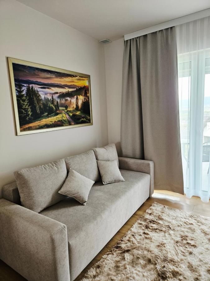 Studio with Terrace