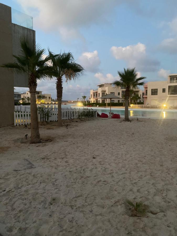 Lovely penthouse 4- bedroom directly on the lagoon - B&B El Alamein