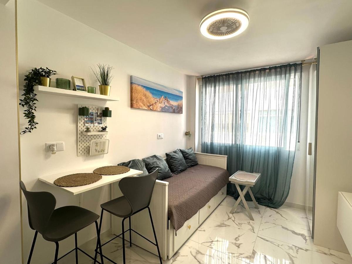 Apartamento estudio “The mirror” - B&B Torrevieja