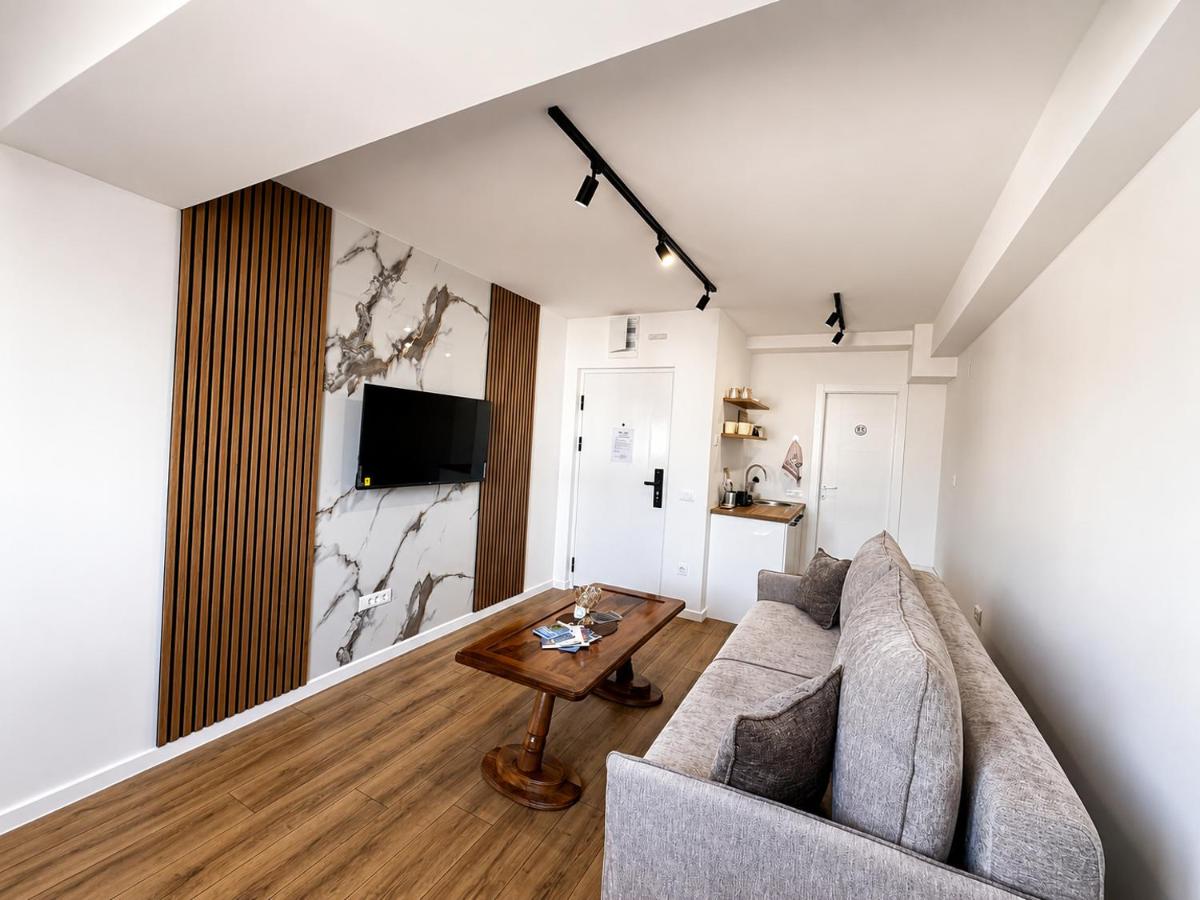 Luxury Apartment Poli - B&B Ocrida