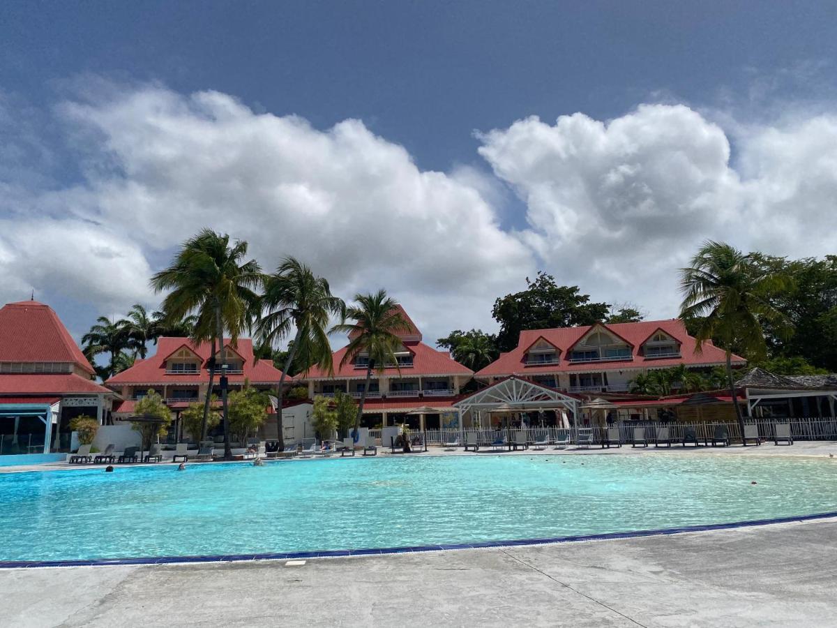 studio ti kaz an nou - vue mer - accès piscine - B&B Sainte-Anne