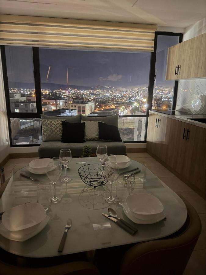 Suite moderna amoblada - Ferienwohnung Quito