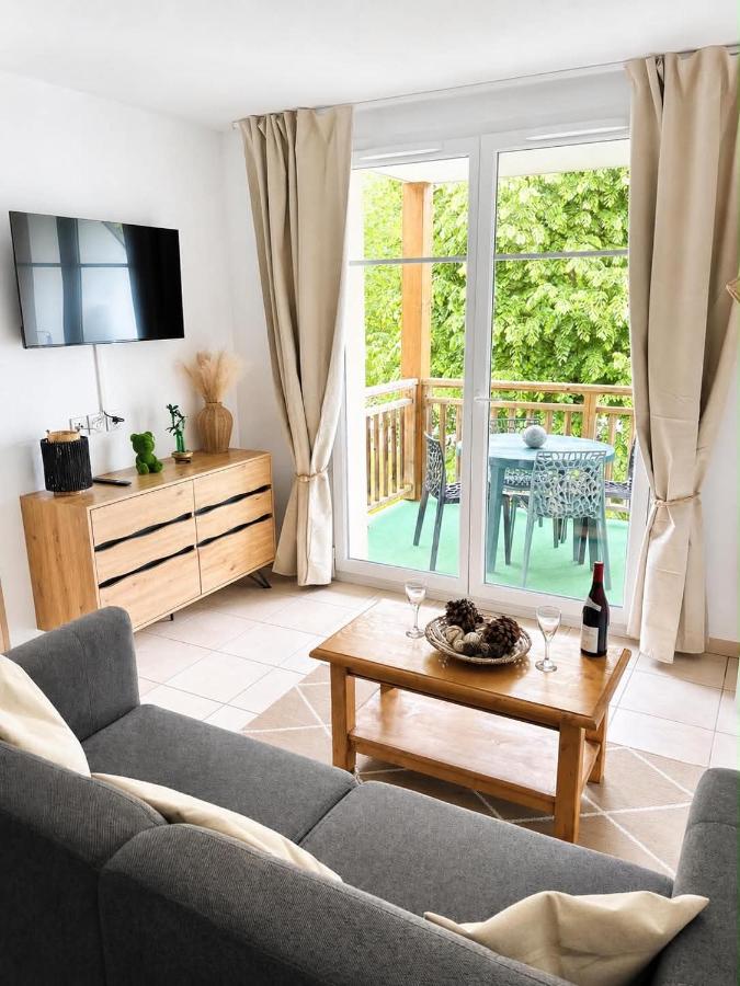 Beaune Green Lodge -Piscine et Sauna - B&B Levernois