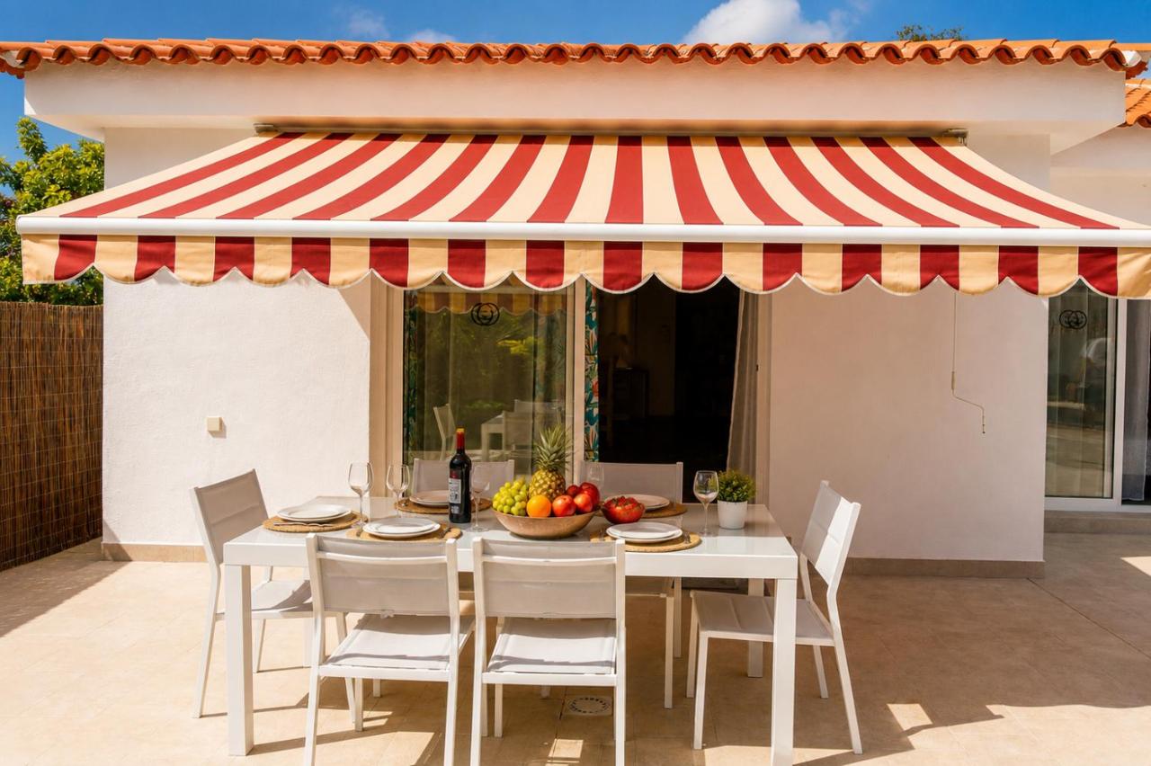 NEW Private Retreat: 3BR Villa with Heated Pool - B&B Callao Salvaje