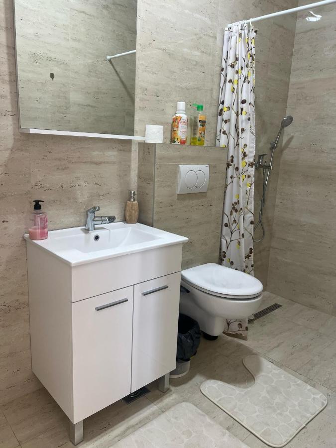 Studio Apartment Vukcevic 3 - Ferienwohnung Golubovci