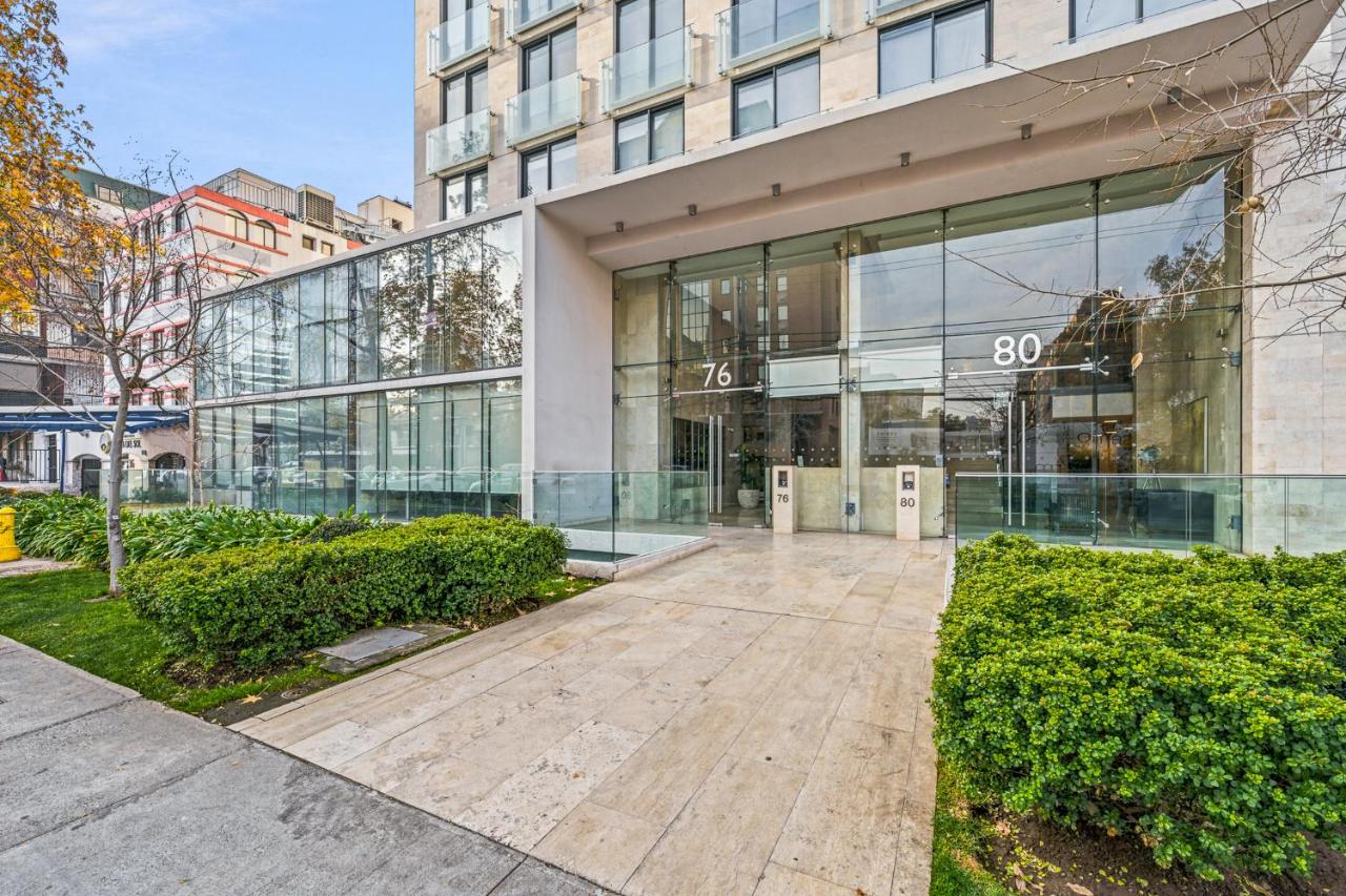 Nest Collection Puerta del Sol - Ferienwohnung Santiago