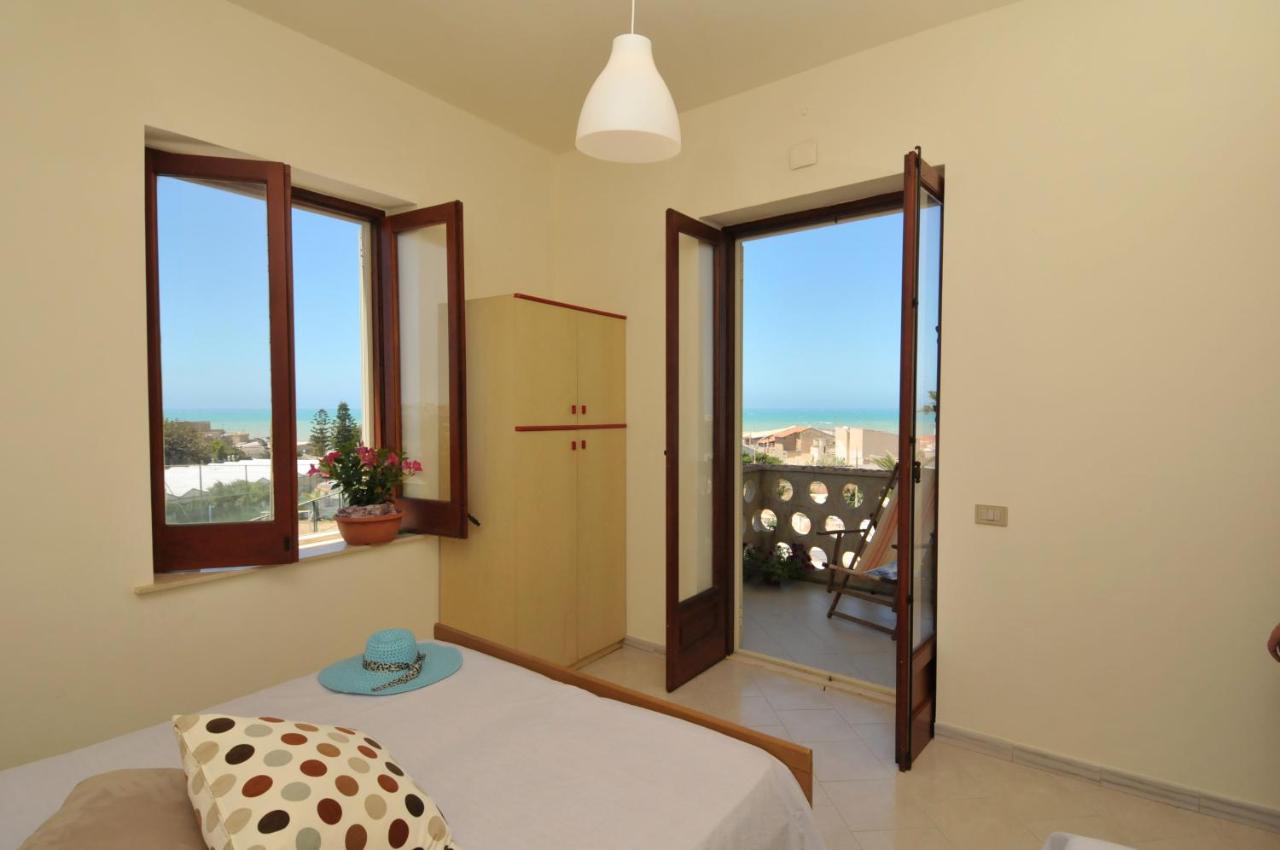 CASA VACANZA Scoglitti 150M AL MARE - B&B Scoglitti