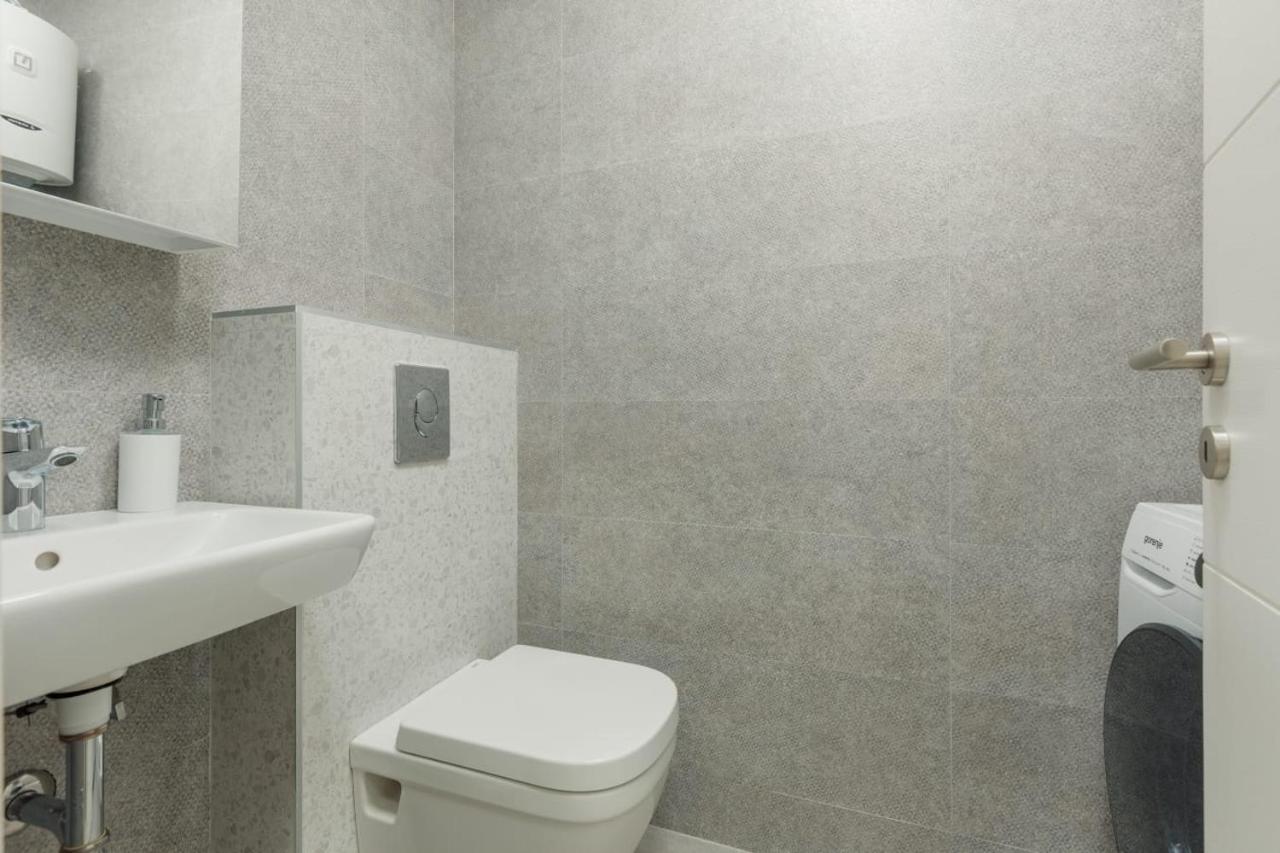 Bella Vista Kumbor Apartments - Chambres d'hôtes Baošići