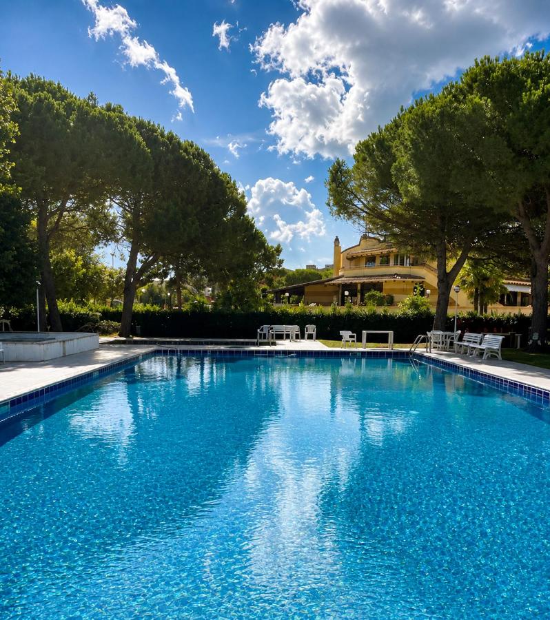 Duna Verde Oasis - Villa a due piani con giardino e piscina - B&B Duna Verde