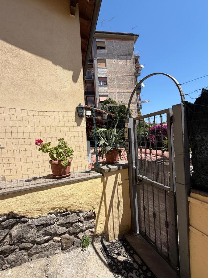 La casetta di Piazza Roma - Chambres d'hôtes Bracciano
