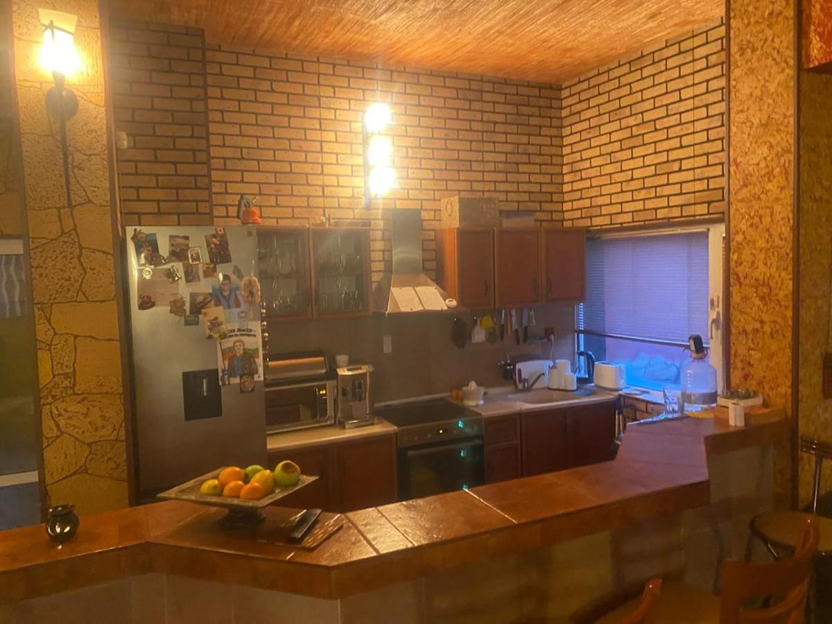 DOLCE VITA Къща за гости и партита - B&B Skravena