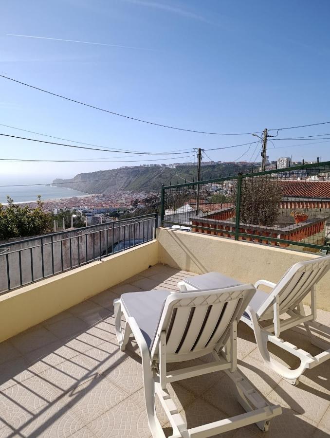 The best view over Nazare! Mar a Pedra Apartment - Ferienwohnung Nazaré