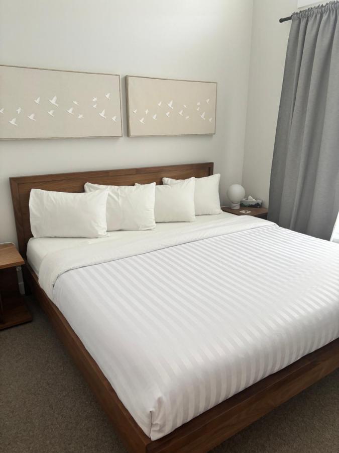 Apartamento de 3 dormitorios con balcón