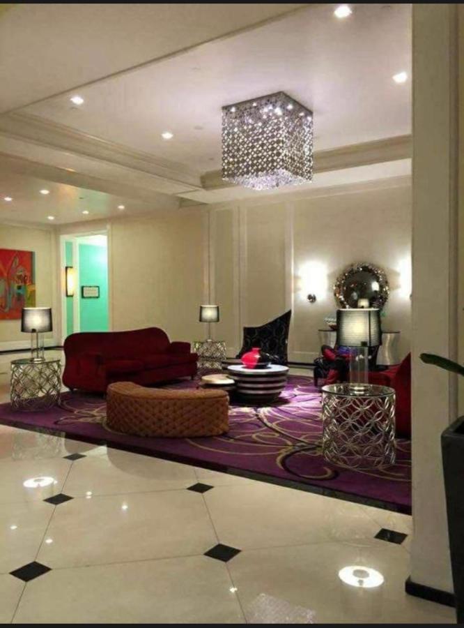 Casa Ysabella at Stamford, Mckinley Hill - Ferienwohnung Manila