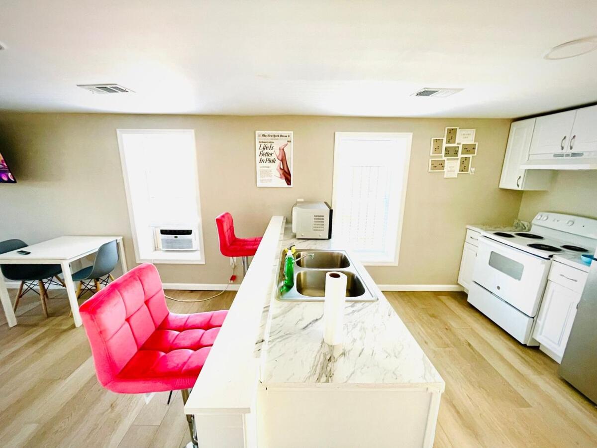 Rosa 2Bed Apartment by CityLux - 10 mins Airport - Ferienwohnung Chester