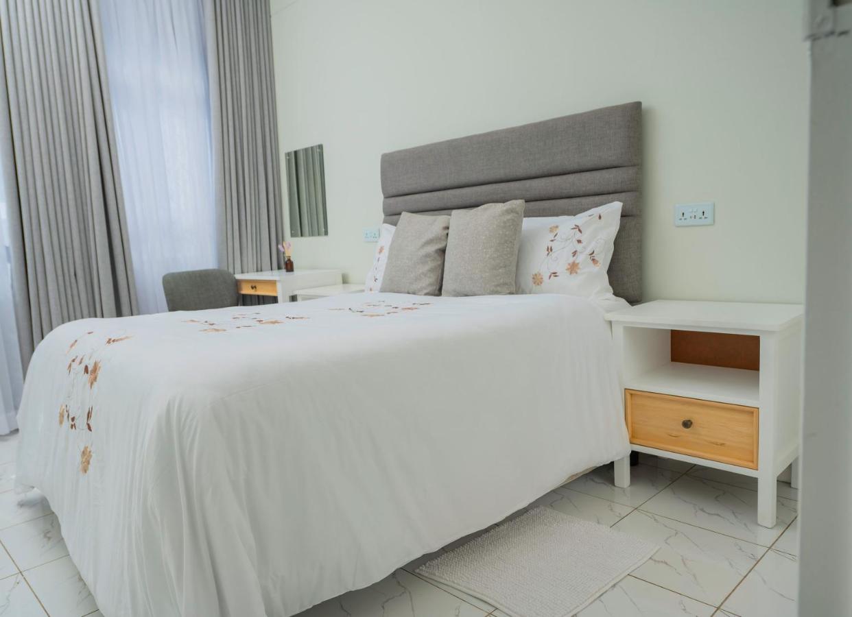 Classy Apartment at Megawatt Court - B&B Harare