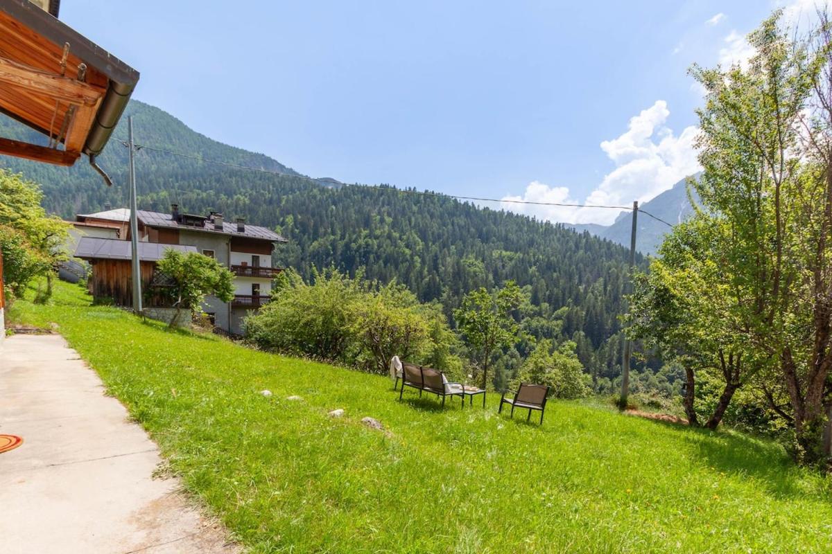 Dolomites Family Home - Garden, Parking & View - Ferienwohnung Fornesighe