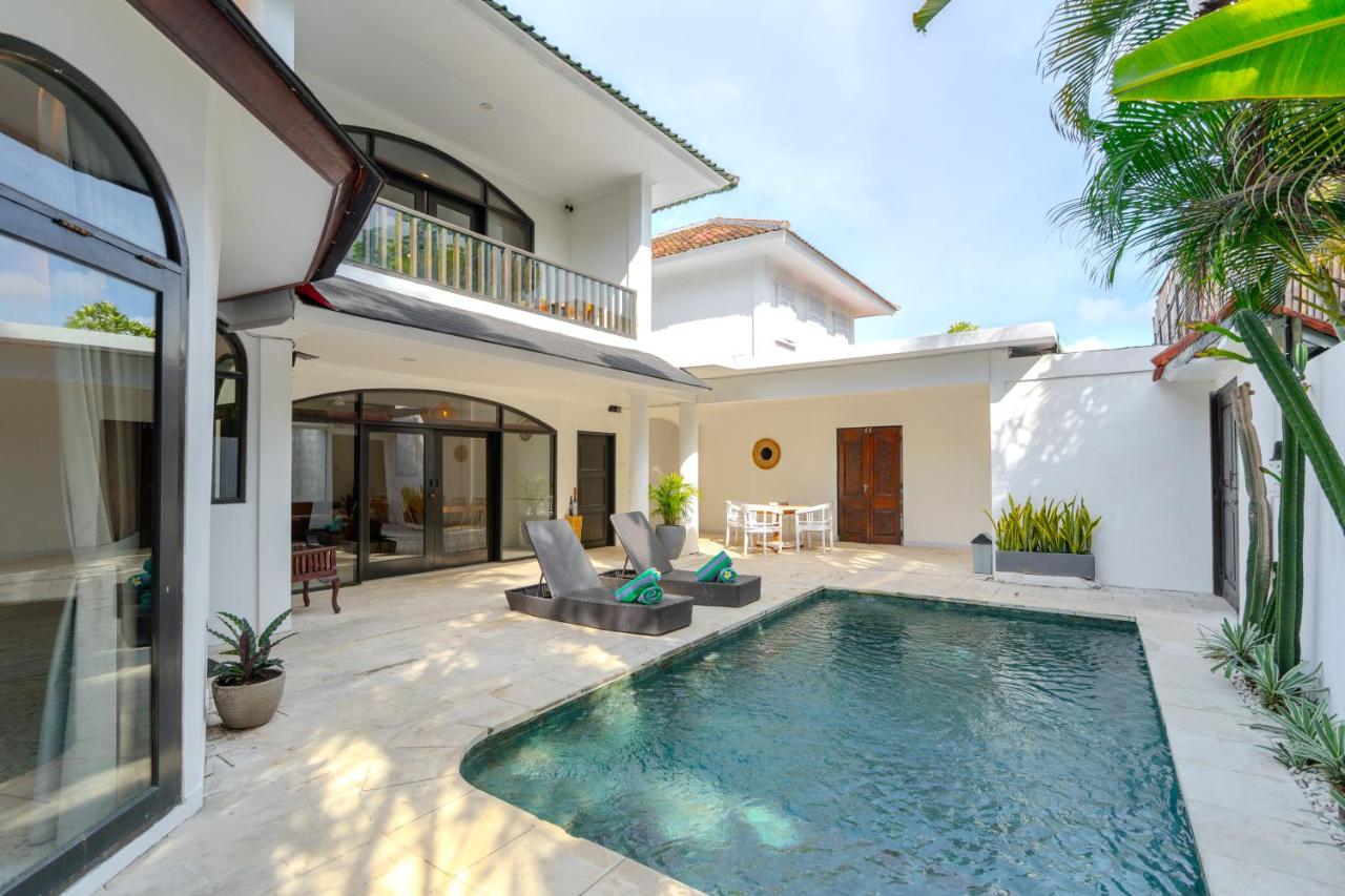 Lalita Villas Seminyak - B&B Seminyak