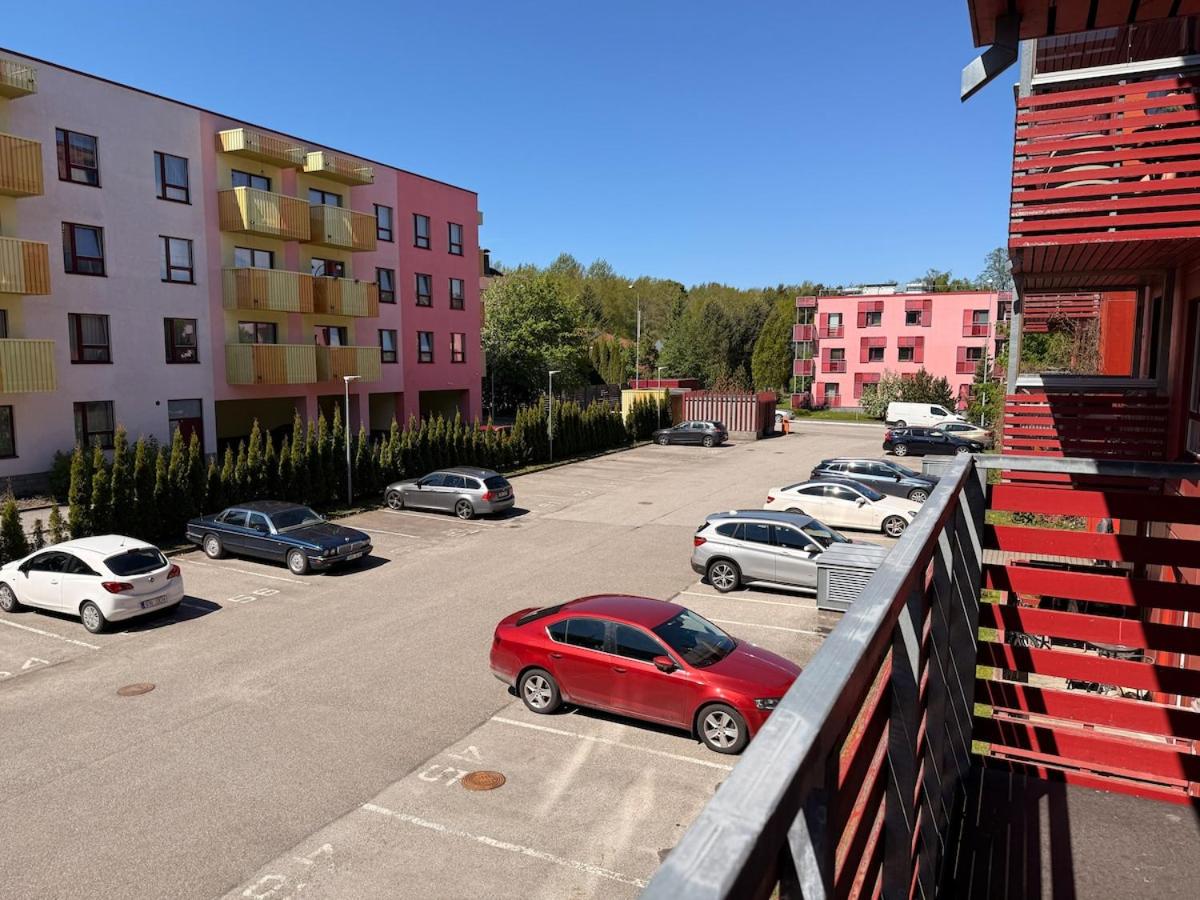 Family Apartment with Sauna I Free Private Parking - B&B Tallinn
