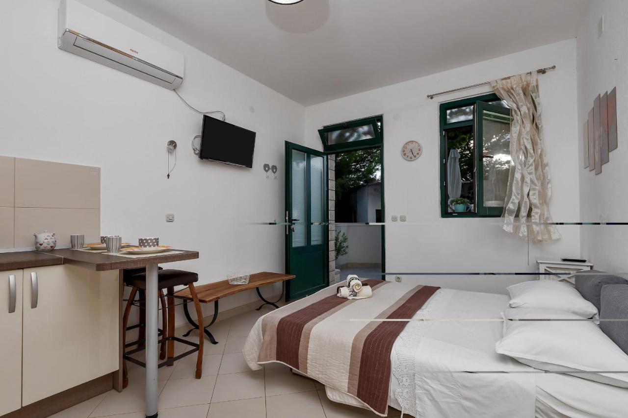 Apartmani Antonela - B&B Drašnice