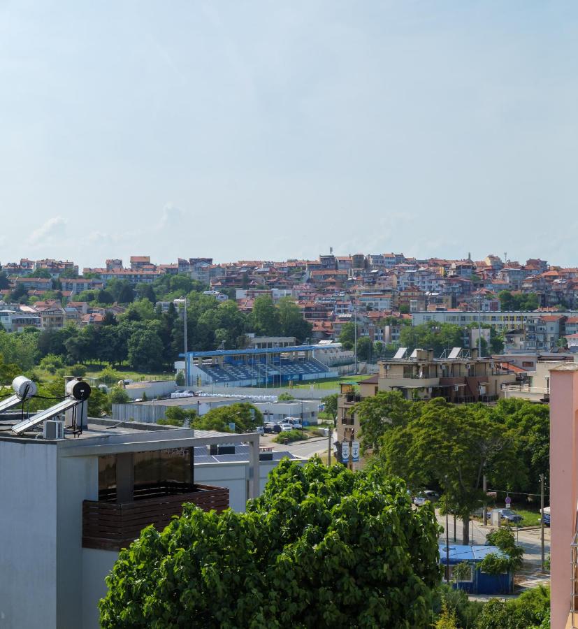 Apartamento de 1 dormitorio con vistas al mar