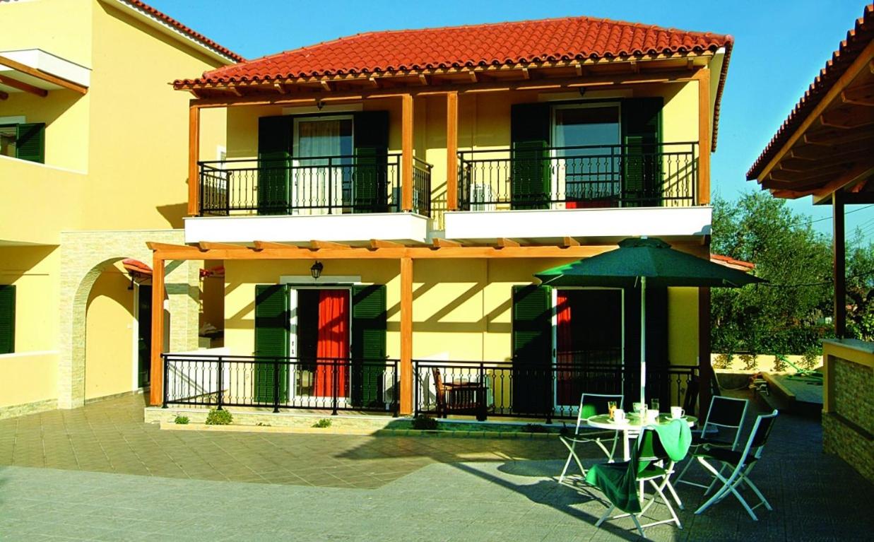 Apartment (2 Adults) - Split Level