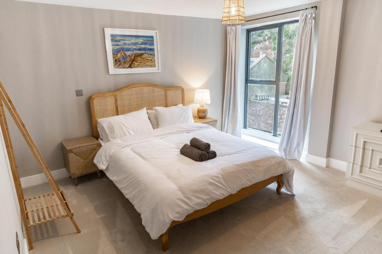 5 White Rock Heights - Ferienwohnung Hastings