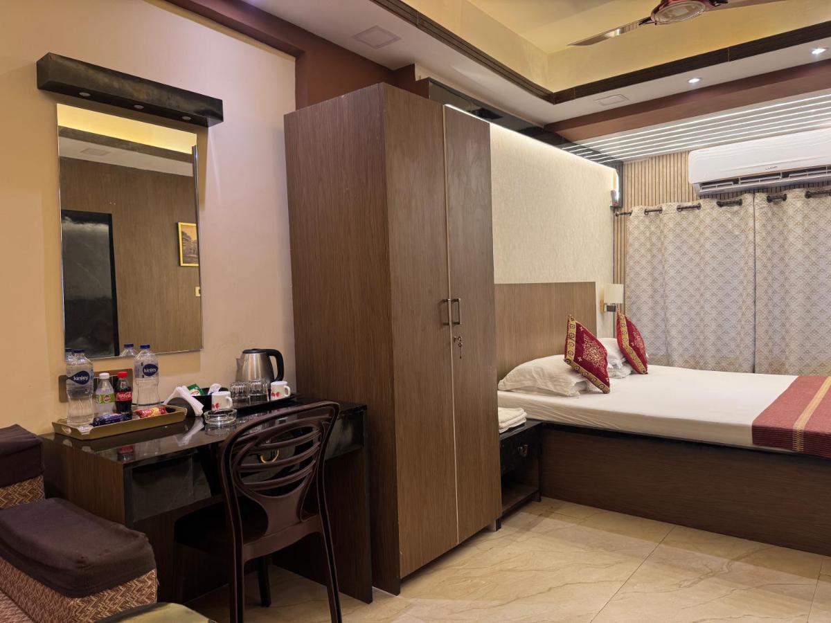 Ostro Inn Royal Studio Apartment Shakespeare Sarani - Ferienwohnung Kalkutta