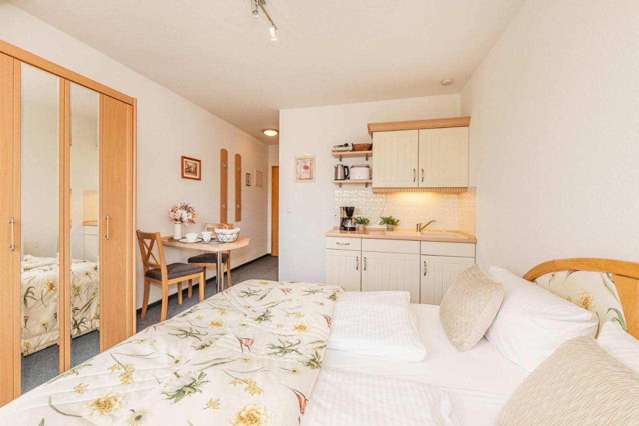 Ostseeglück App Mittagsonne - Ferienwohnung Loddin
