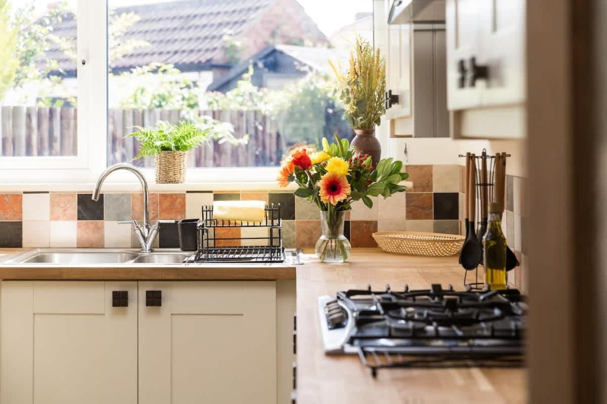 Cosy Home with Games Room and Easy Parking - Ferienwohnung York
