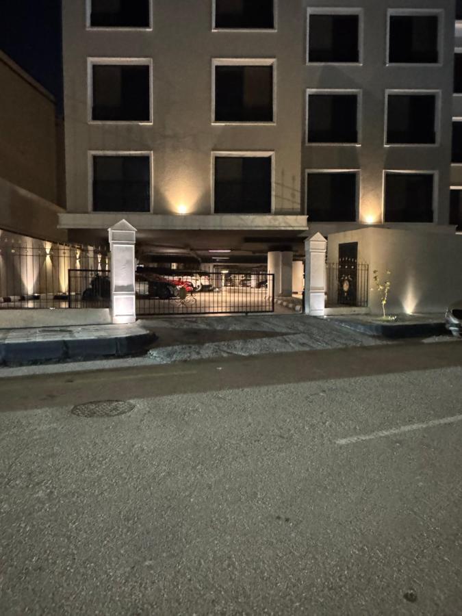 شقة فاخرة 3غرف بدخول ذاتي في الخبر - B&B Khobar