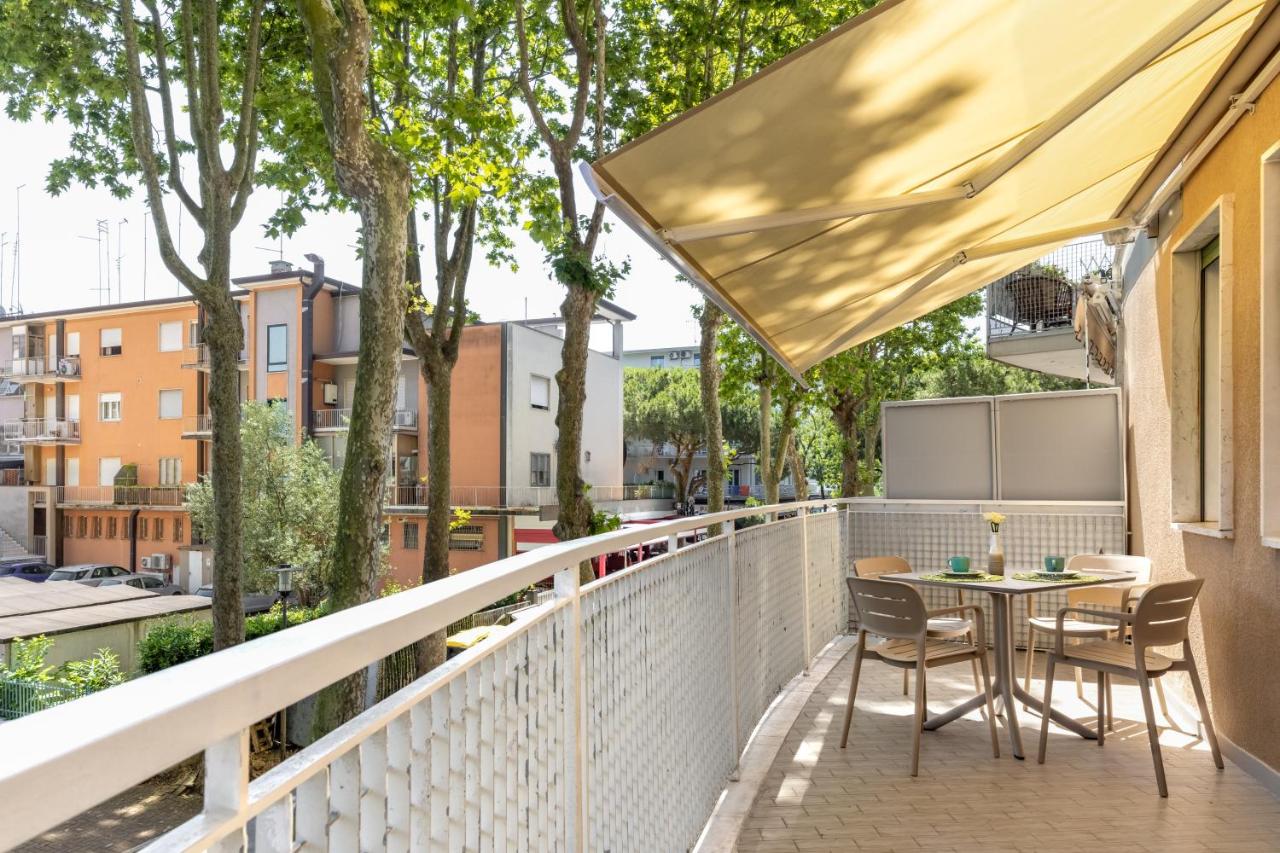 PIAZZA MAZZINI Appartamento a 100m dal mare con parcheggio e spiaggia - B&B Lido di Iesolo