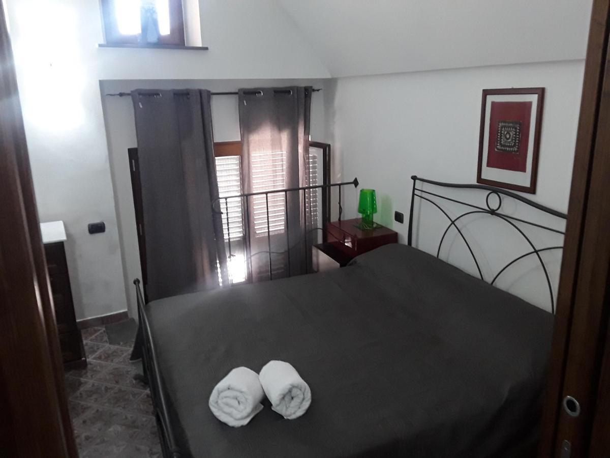 Margie's House- Rent House & Rooms - B&B Procida