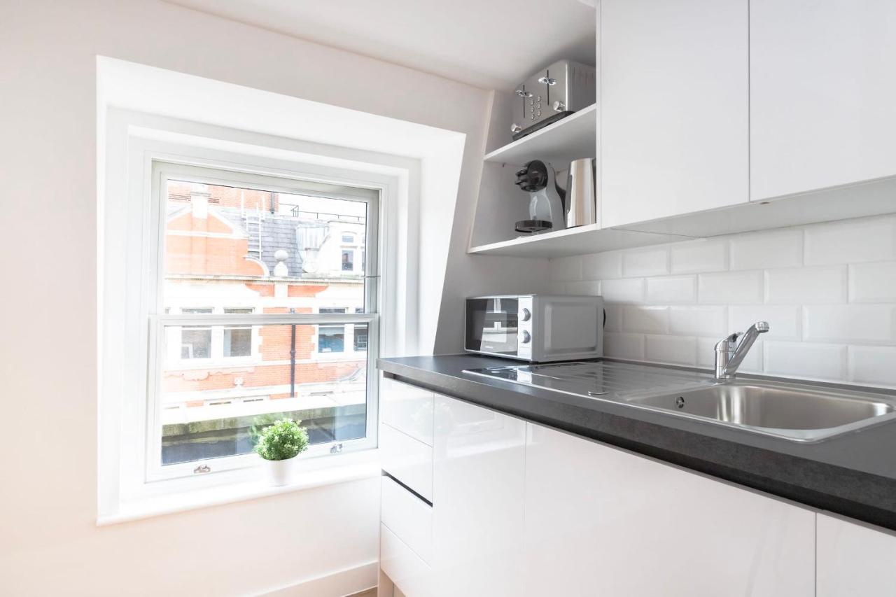 BnBNova - Fitzrovia & Soho - 2BR 2BA with Balcony - B&B London