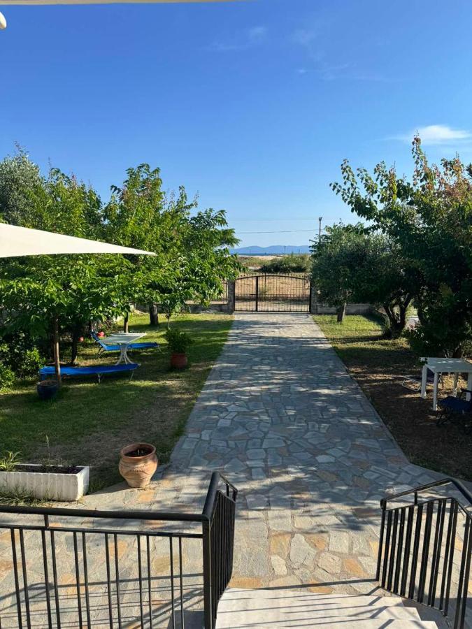Paralia Karianis Sea View 2 Bedroom Villa - Ferienwohnung Karianí