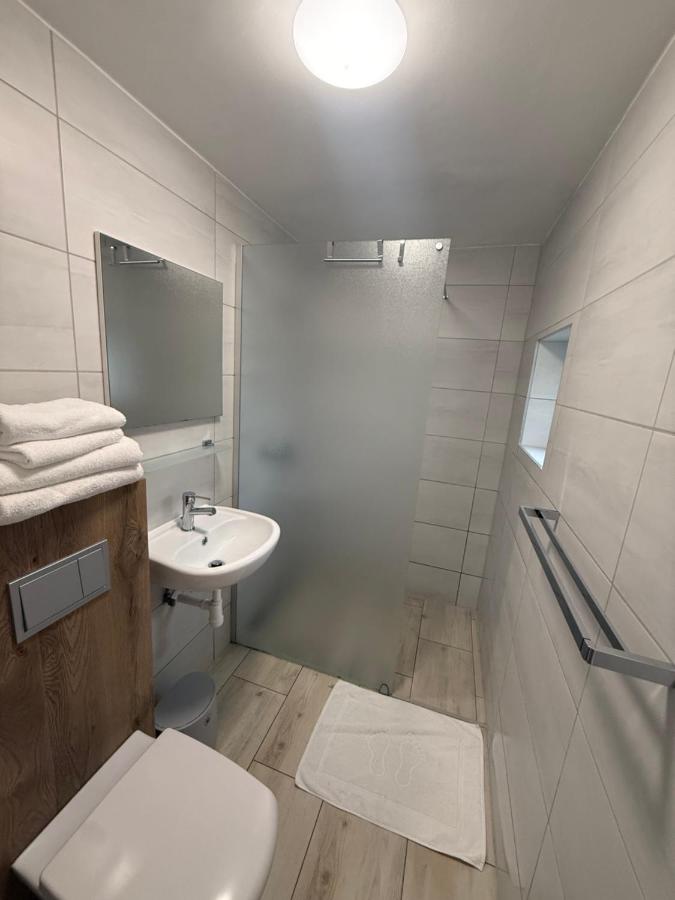 Apartamenty & Pokoje przy PLAŻY - B&B Mielno