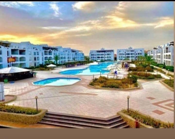 بالميرا بيتش - تجهيزات فندقية وإطلالة مائية - Chambres d'hôtes Al ‘Ayn as Sukhnah