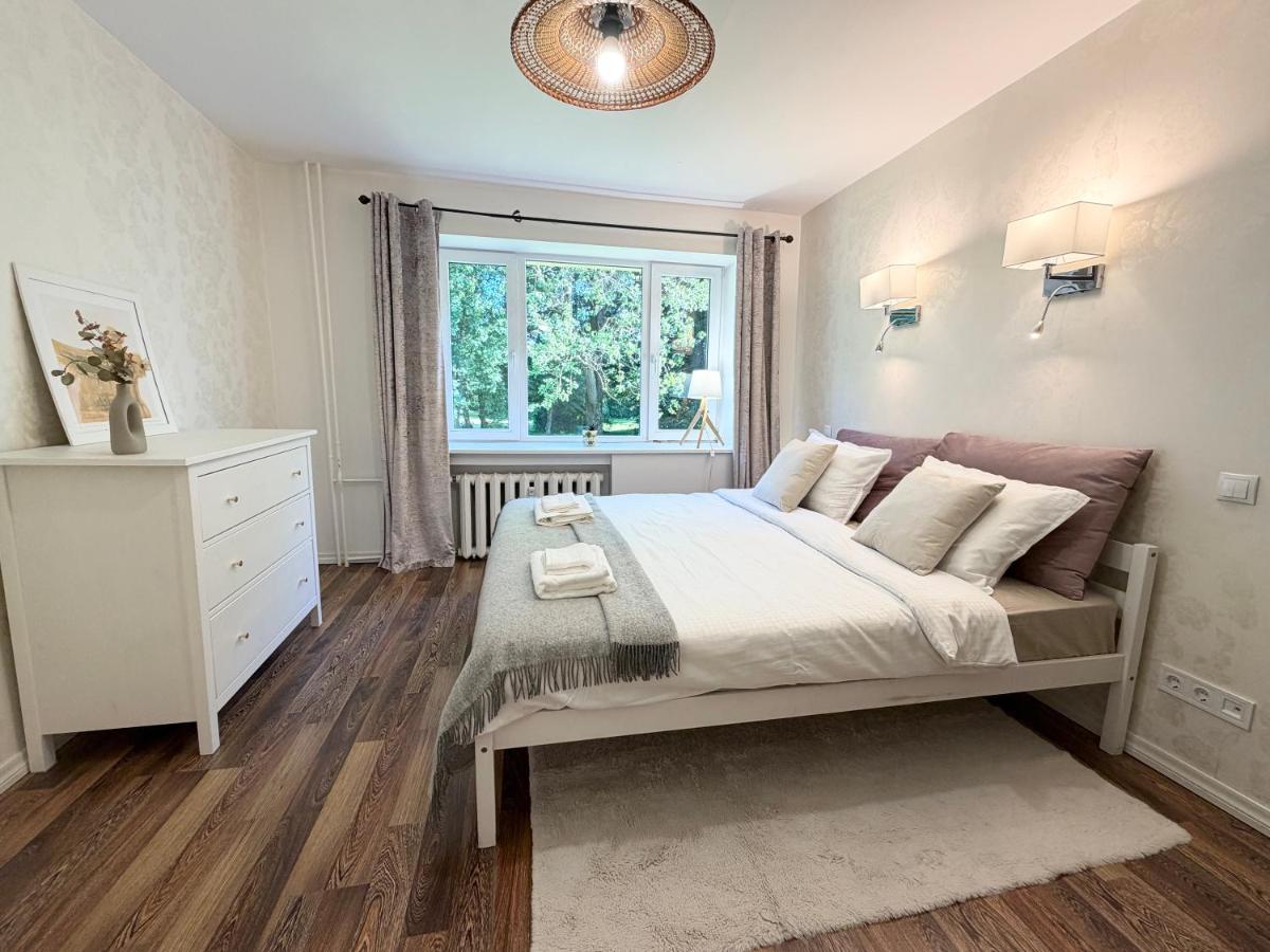 Quiet apartment with King Size bed in Viimsi - Ferienwohnung Viimsi