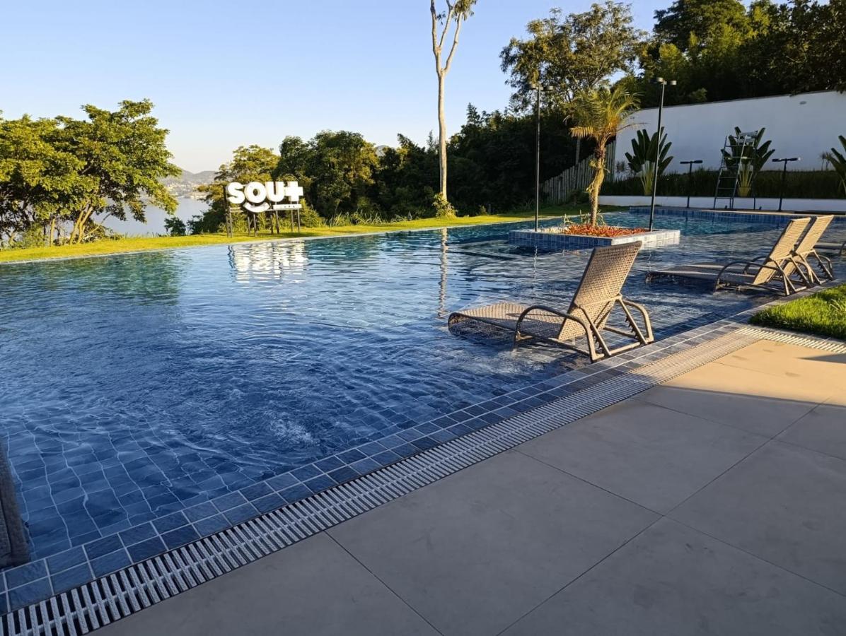 nityloft com piscina e academia em Icaraí - Chambres d'hôtes Niterói