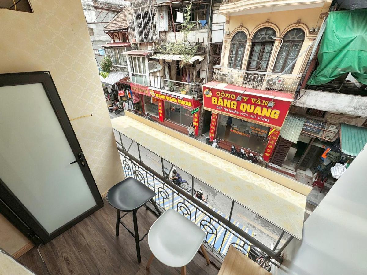 3 bedroom house - 4 beds - Hoan Kiem lake - Authentic local alley - B&B Hanoi