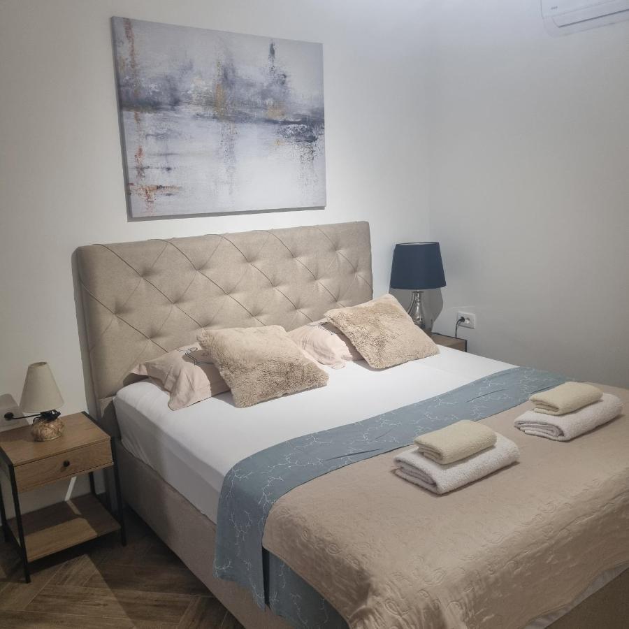 Studio apartment ground floor - Bed and Breakfast Kotor