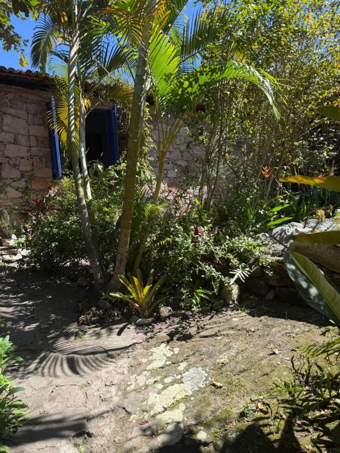 Casa Igatu - A morada da pedra, da água e do silêncio - B&B Igatu