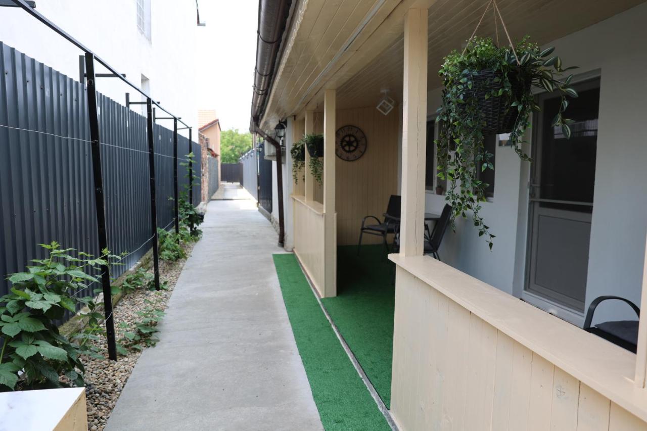 Elegant City Home-Free Parking - B&B Timişoara