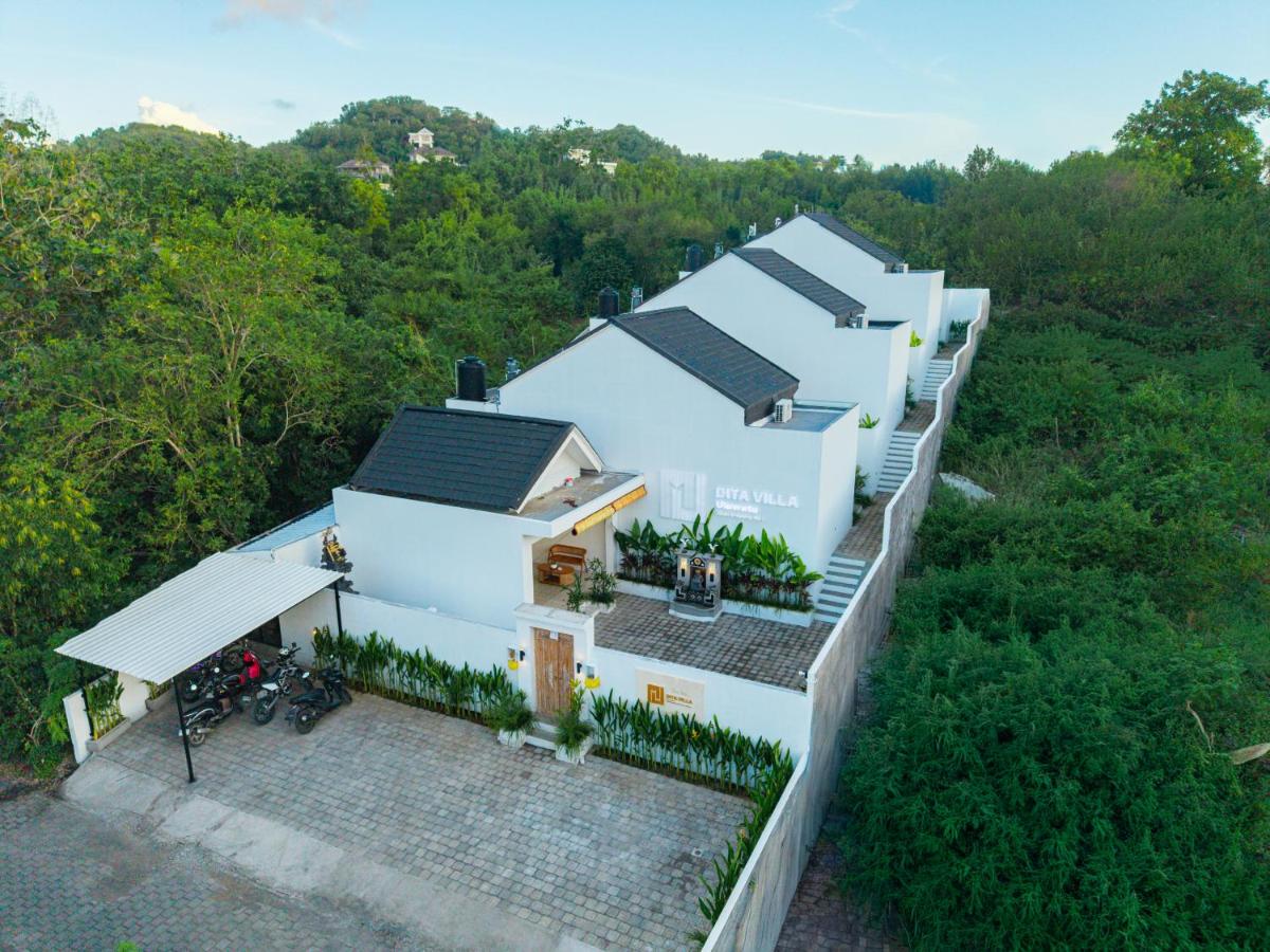 Dita Villa Uluwatu - B&B Uluwatu