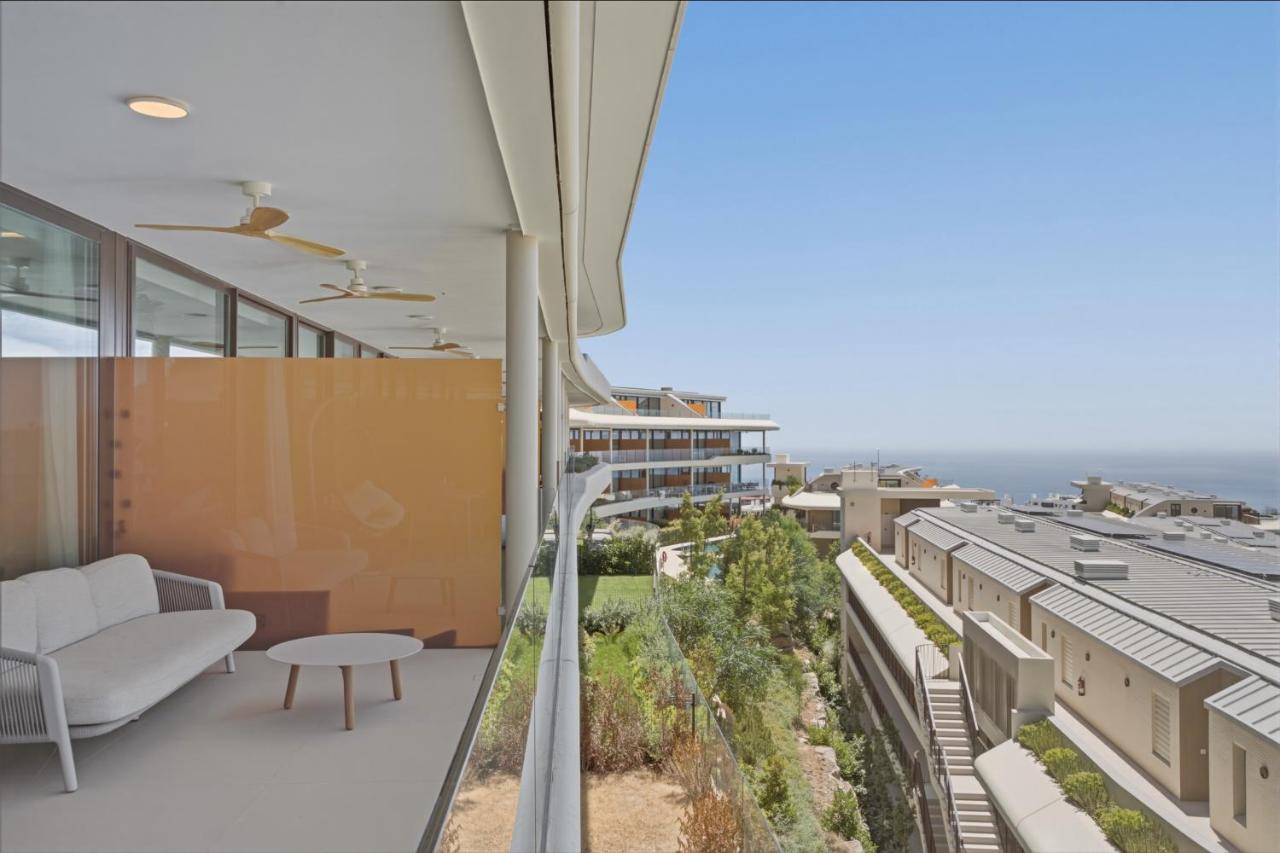 Happy Travel Valley Collection 1C - Bed and Breakfast Fuengirola