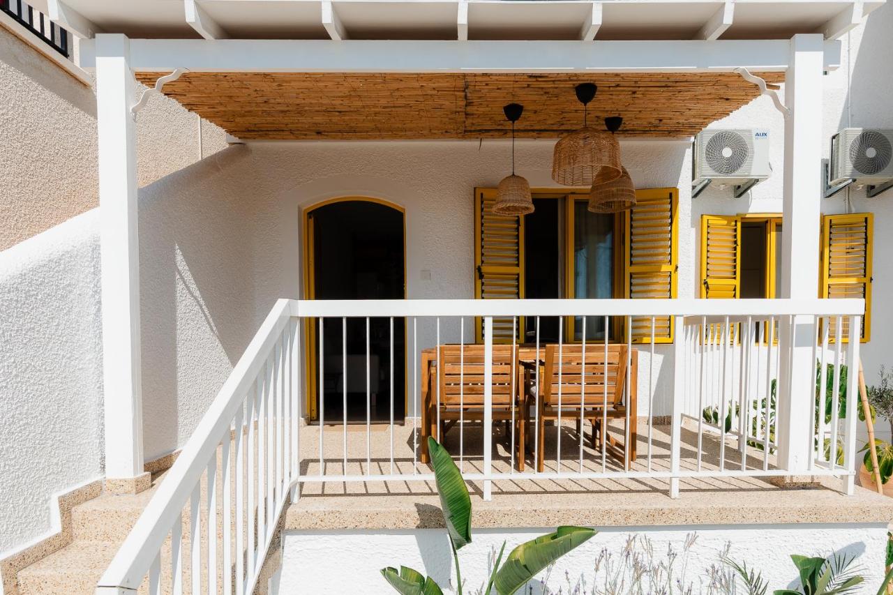 The Nostalgia Cottage Protaras - An Island Retreat - Chambres d'hôtes Protaras