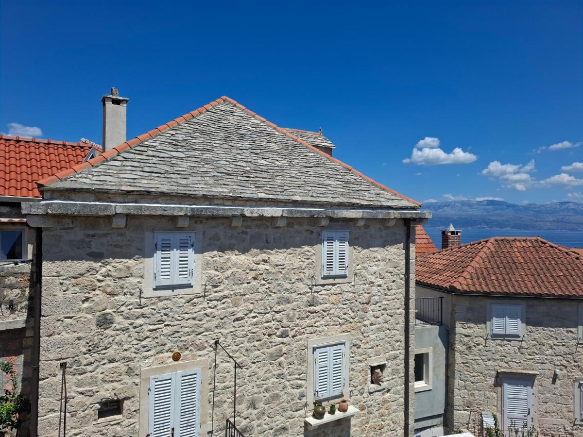 Stone House - B&B Sutivan